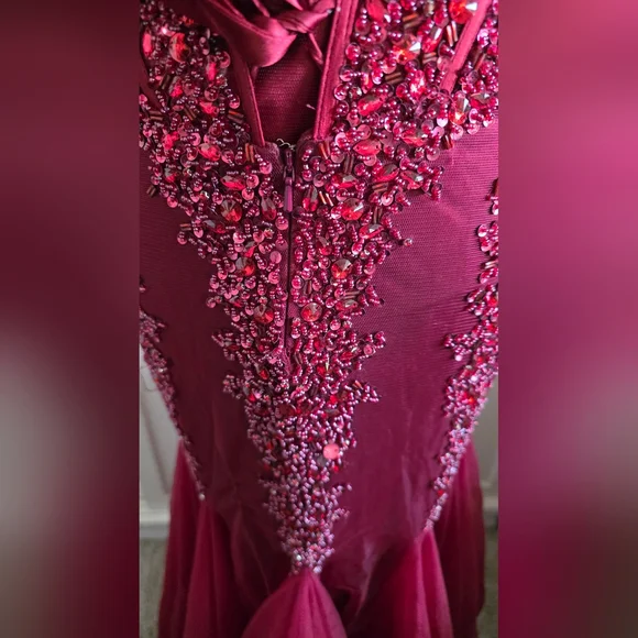 Phila Sofia Elegant RED Strapless Evening Gown Size 10 - Picture 7 of 14